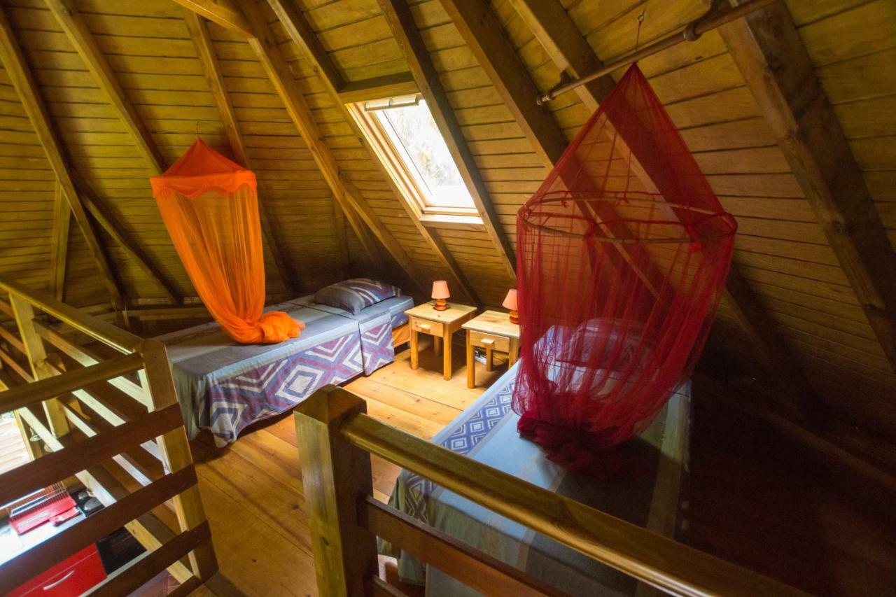 Gite Du Manial "Cabane Du Sentier Des Etoiles" Pointe-Noire Room photo